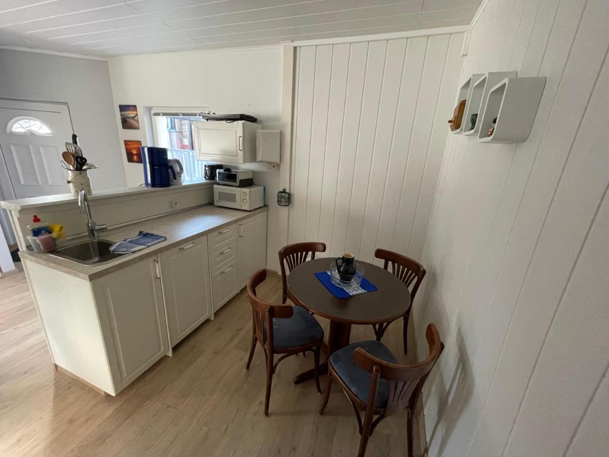 Schoener Ferienbungalow Umgeben Von Natur Und Nicht Weit Zur Ostsee Neubukow Extérieur photo